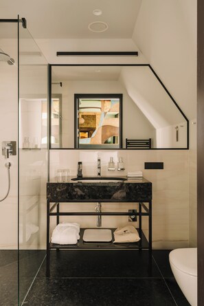 Classic Single Room | Bathroom - The Cyrus Hotel (Wroclaw)