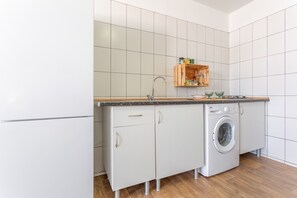 Interior - Vacation 'Las Palmeras B' with Sea View, Shared Terrace and Shared Garden (Güimar)