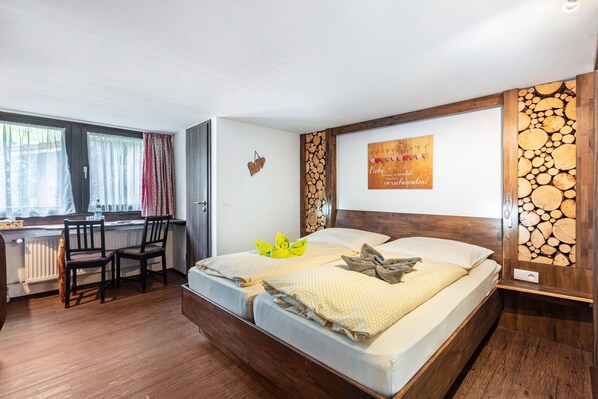 1 habitación, wifi y ropa de cama