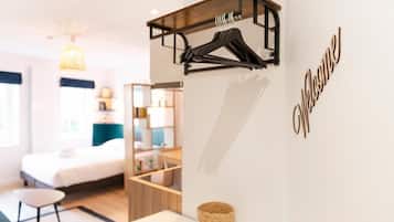 1 chambre, fer et planche à repasser, Wi-Fi gratuit, draps fournis