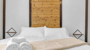 1 habitación, escritorio, wifi y ropa de cama