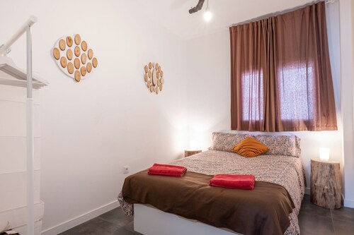 Aire: Cómodo y Luminoso Apartamento