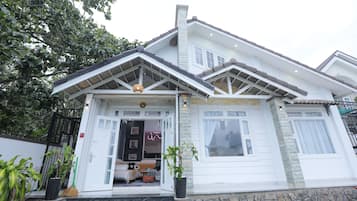 Bagian depan properti