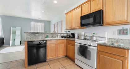 Vila Doll- 3bd In great location and all you need for best Vacation