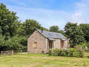 Cottage | Exterior - Lower Walreddon Barn (Tavistock)