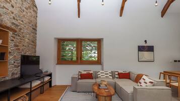 Cottage | Living area