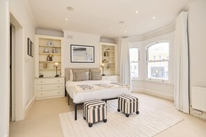 4 Schlafzimmer, Schreibtisch, WLAN, Bettwäsche