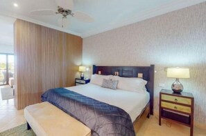 1 chambre, fer et planche à repasser, Wi-Fi, literie fournie