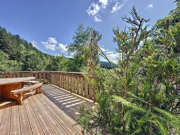 Outdoor dining - L'escapade du Grand Etang - 12p with sauna and hammam (Gérardmer)