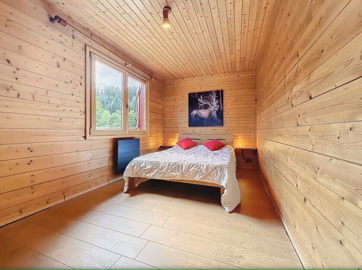 5 slaapkamers, reisbedje, internet