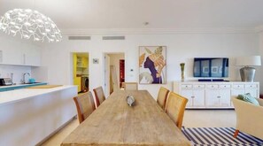 Dining - Stunning Fishing Lodge apt w/ marina and pool view (La Altagracia)