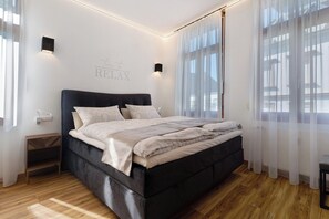 1 bedroom, WiFi, bed sheets