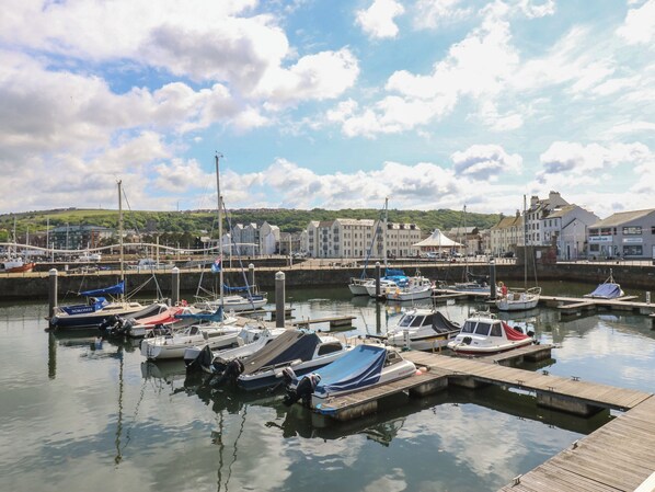 Marina - Harbourside Apartments (Whitehaven)