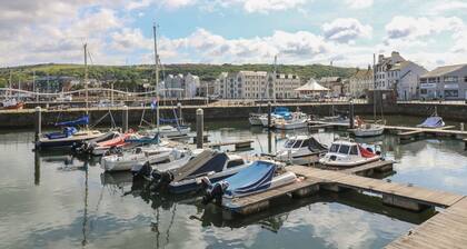 Harbourside Apartments
