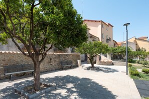 Property grounds - Apartment 'Lucia' with Wi-Fi and Air Conditioning (Ascea)