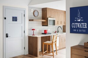 Interior detail - Cutwater Inn & Suites (Newburyport)