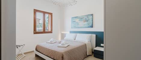 2 chambres, fer et planche Ă repasser, Wi-Fi, literie fournie