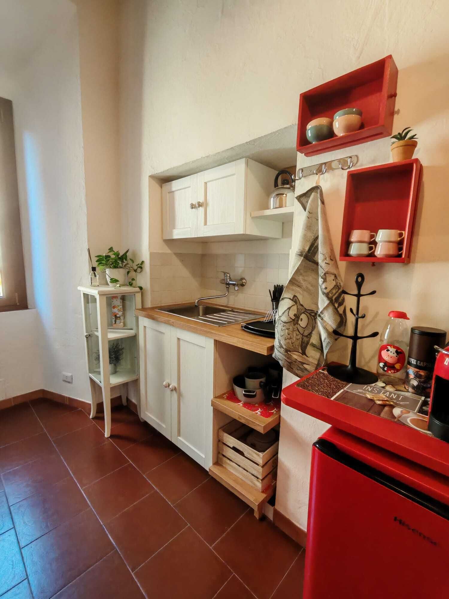 Micro-ondes, four, plaque de cuisson