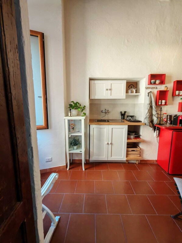 Microwave, oven, stovetop