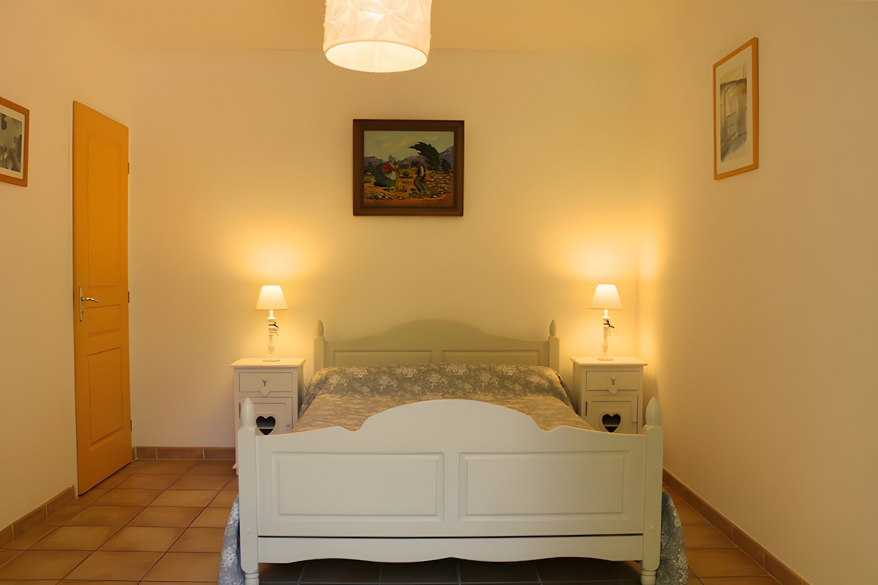 1 sovrum, strykjärn/strykbräda, wi-fi och sängkläder