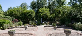 Father Peyton Memorial Centre, Ballina