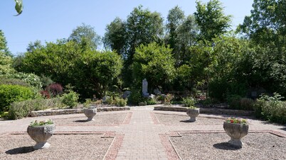 Father Peyton Memorial Centre, Ballina