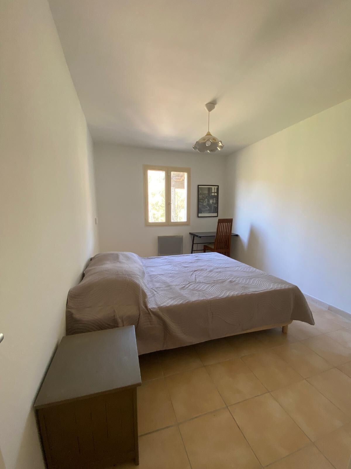 3 slaapkamers, reisbedje, gratis wifi, beddengoed