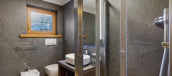 Appartement "Monte Vago" avec vue sur les montagnes, jardin partagé et Wi-Fi