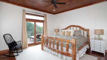 6 bedrooms, iron/ironing board, free WiFi, bed sheets
