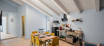 Apartment 'Deluxe Gigli' with Wi-Fi and Air Conditioning