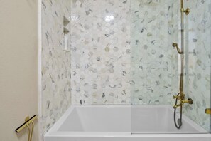 Towels, soap, toilet paper