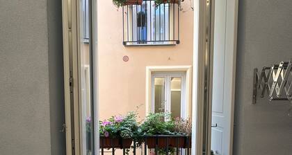 Appartement 'Familiare Parmenide' avec Wi-Fi et climatisation