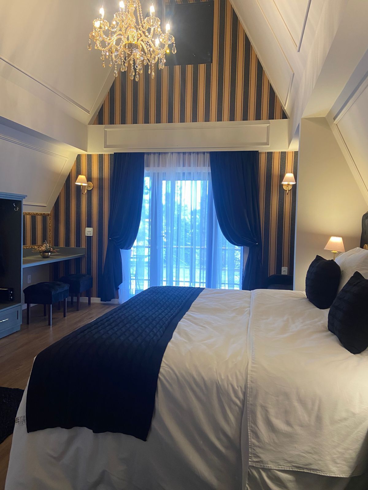 Superior-hytte - udsigt til have | Pengeskab på værelset, gratis Wi-Fi