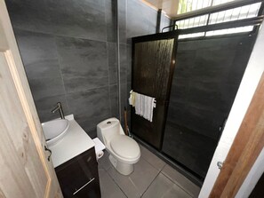 Håndklæder, Sæbe, Toiletpapir