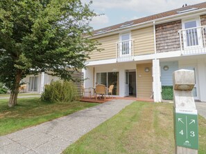 Exterior - Vermont 4 (Yarmouth)
