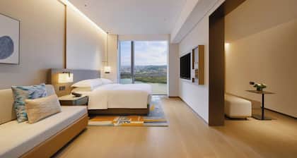 Hyatt Place Kunming South Railway Station