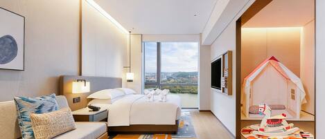 Suite estudio familiar, 1 cama King size, vista al lago