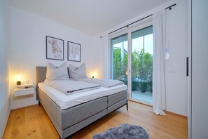 2 bedrooms, WiFi, bed sheets
