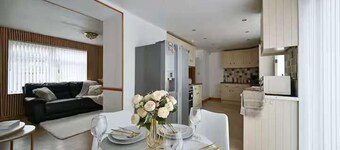 Wythenshawe Greenbrow Retreat