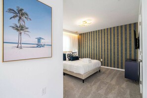 9 Schlafzimmer, Bügeleisen/Bügelbrett, Reisekinderbett, WLAN