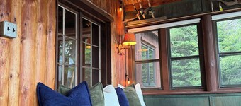 Bay of the Moon at Wolf Point - Pet Friendly!