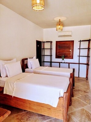 In-room safe, blackout curtains, free WiFi