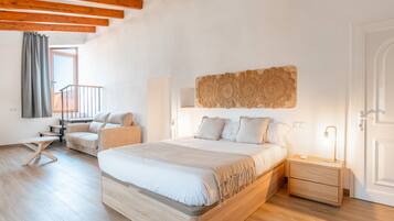 4 dormitorios, tabla de planchar con plancha, wifi y ropa de cama