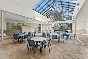 Dining - MB Resort 5 Seasons 6320- Great Price & Amenities (Myrtle Beach)