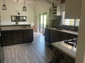 Microwave, stovetop, dishwasher