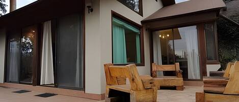 House | Terrace/patio