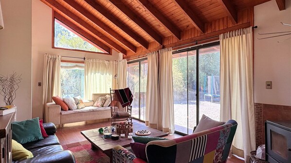 Chalet | Living area