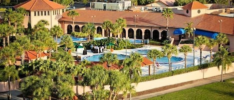 Piscine extérieure