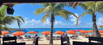 Villa KAZ in secure residence