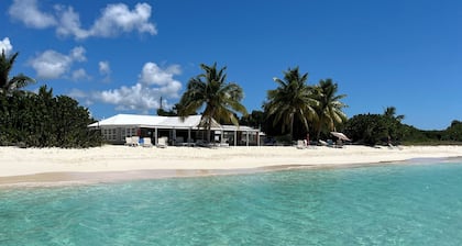 2 bedroom, 2 bathroom villa with large garden